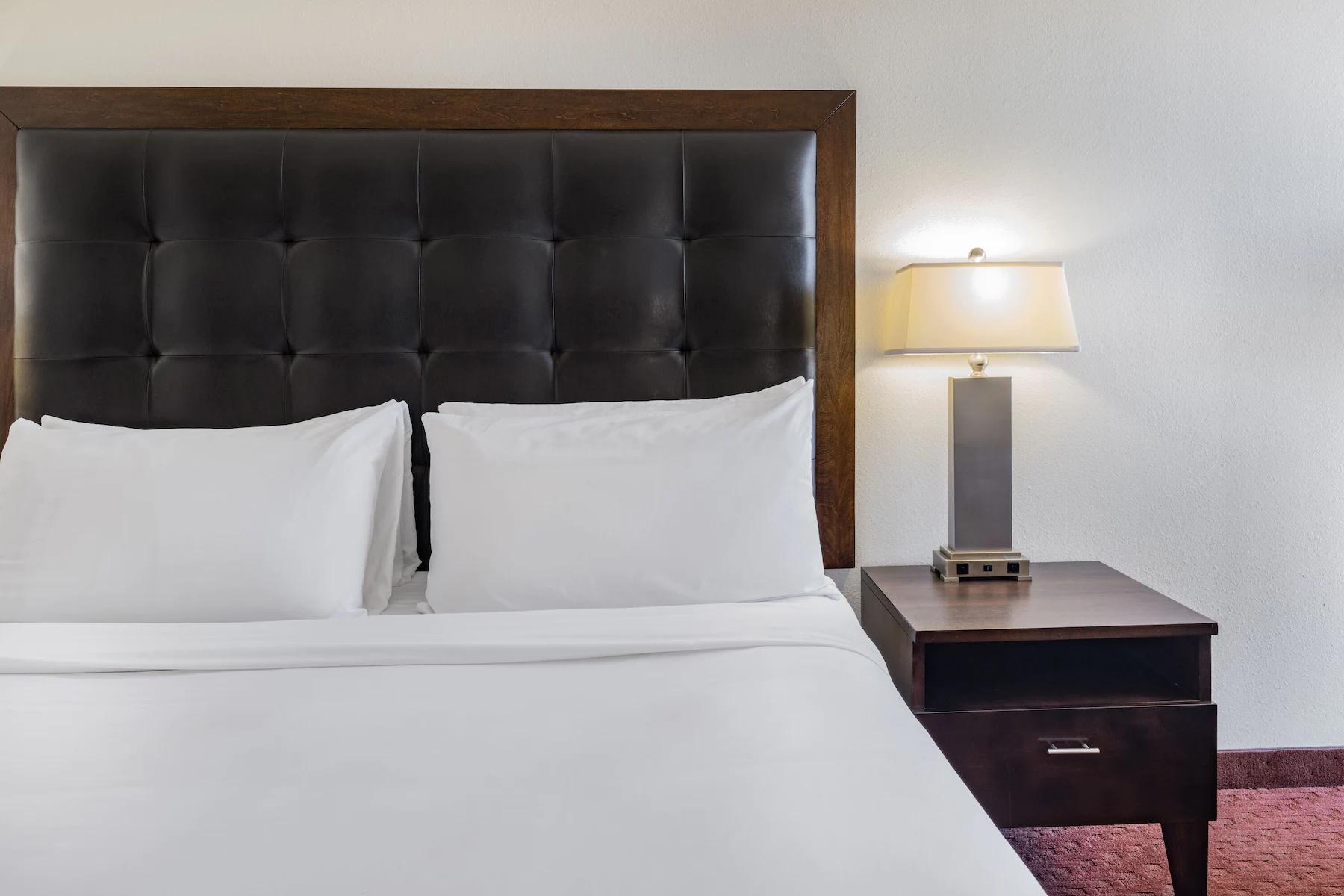 Готель Wyndham Sacramento Carmichael Екстер'єр фото